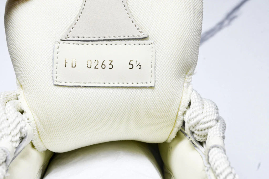 Tênis Louis Vuitton LV Skate Sneaker Bege - Com Caixa da LV